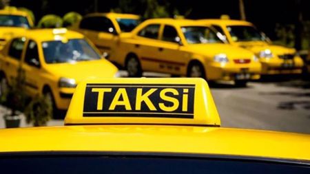حظر تضليل نوافذ سيارات الأجرة ومركبات النقل العام في إسطنبول