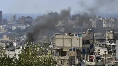 تجدد الاشتباكات في المخيم الفلسطيني في لبنان تجدد الاشتباكات في المخيم الفلسطيني في لبنان