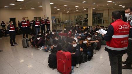 القبض على 17 ألف و116 مهاجراً غير نظامي في اسطنبول الأسبوع الماضي