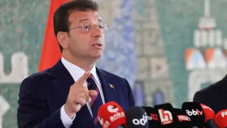 عاجل ..أكرم إمام أوغلو مخاطباً من أصيبوا بخيبة أمل .. الرحلة طويلة وما زلنا شبابا