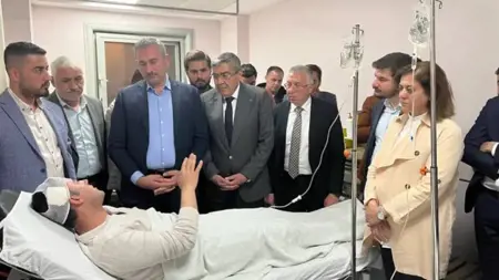 7 جرحى في  قتال بين مجموعات حزب العدالة والتنمية وحزب الشعب الجمهوري في غازي عنتاب