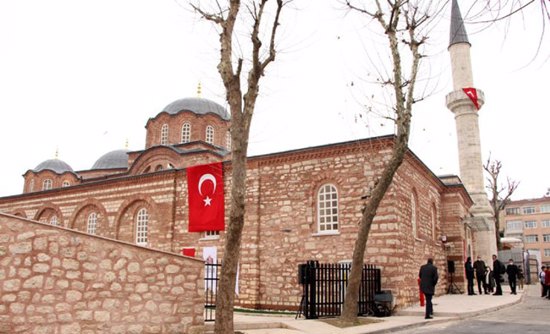 بعد قرابة عامين من الترميم ..افتتاح مسجد فتحية للعبادة بإسطنبول