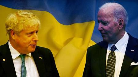جونسون وبايدن يناقشان تعزيز الدعم لأوكرانيا