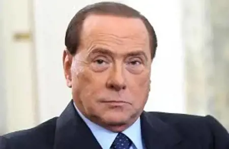 وصية برلسكوني تحول أبنائه الخمسة الى أثرياء