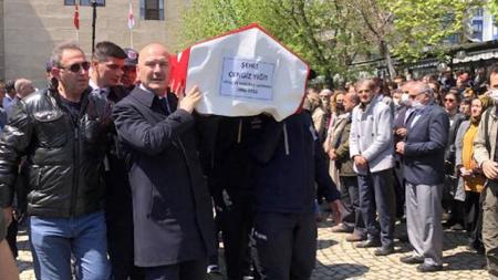 تركيا :إرسال جثة حارس السجن الشهيد إلى مسقط رأسه في أغري