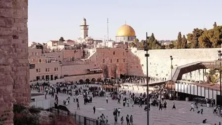 الأردن يحذّر من سعي إسرائيل للاستيلاء على المسجد الأقصى.. ودول إسلامية بينها تركيا تجتمع في عمّان خشية صراع ديني
