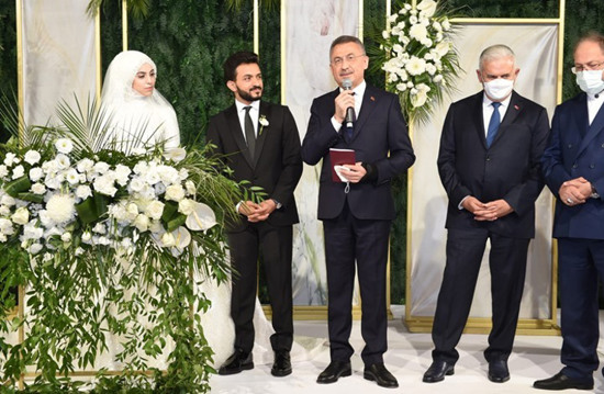 حفل زفاف شاب يمني وابنة المتحدث باسم الرئاسة التركية