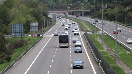 زيادة الحد الأقصى للسرعة على بعض الطرق السريعة في تركيا