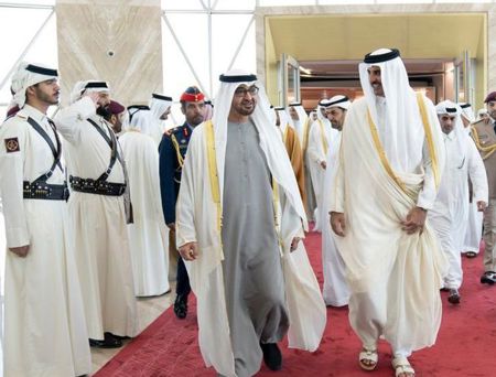 عاجل ..قطر والإمارات تقرران إعادة التمثيل الدبلوماسي بينهما 