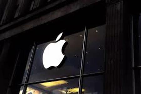 Apple iPhone 17 يجلب تقنية صوت لاسلكية فورية تتخطّى Bluetooth