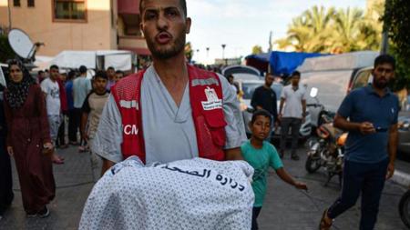 قوات الاحتلال تقصف مستشفى للأطفال في غزة