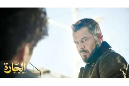 الفنان الأردني منذر رياحنة يعلق على فيلم الحارة ..وهذا ما قاله