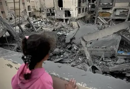 في القاهرة.. حماس تلتقي وفداً بقيادة دحلان لبحث المرحلة الثانية من اتفاق غزة و«ترتيب البيت الفلسطينيّ»