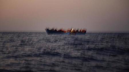 إنقاذ أكثر من 600 مهاجر غير نظامي قبالة سواحل إيطاليا