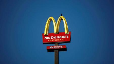 ماكدونالدز تعلن تكلفة الخروج من روسيا