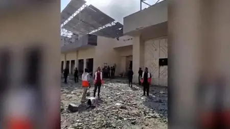 إسرائيل تدمر مستودعات الهلال الأحمر الفلسطيني