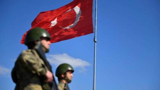 تركيا تقبض على إرهابي مطلوب على اللائحة الحمراء
