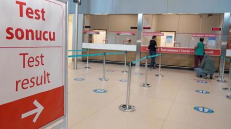 فحص «PCR»  بمطار إسطنبول .. سرعة في تسليم النتائج 
