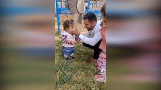 غضب واسع في تركيا بعد انتشار فيديو تعنيف طفلة صغيرة 