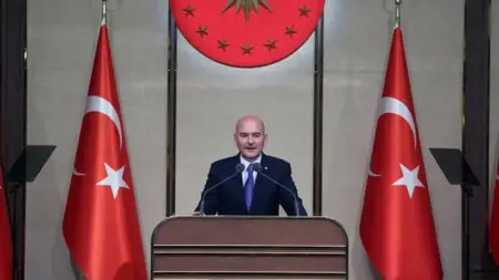 هل ستُسحب جوازات سفر بعض المواطنين الأتراك خلال الفترة القادمة؟ وزير الداخلية التركي يجيب هل ستُسحب جوازات سفر بعض المواطنين الأتراك خلال الفترة القادمة؟ وزير الداخلية التركي يجيب