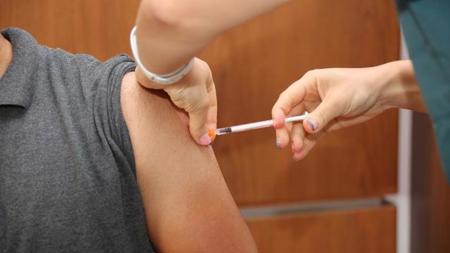 التطعيم ضد كورونا.. ارتفاع معدل تلقيح المعلمين في تركيا