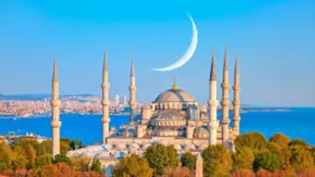 تركيا تعلن يوم غدٍ الأحد أول أيام عيد الفطر