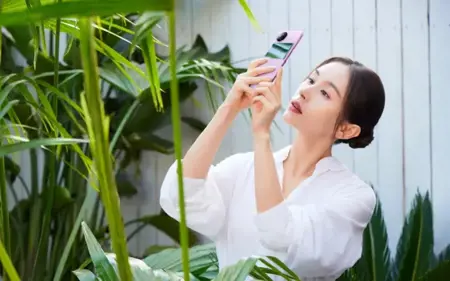 هام لعشاق التطور .. هاتف vivo X Flip القابل للطي قريباً بين يديك