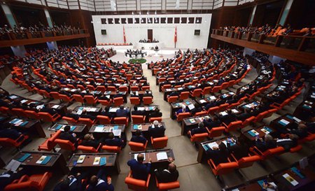 البرلمان التركي يصادق على تمديد مشاركة أنقرة  في بعثات أممية بأفريقيا