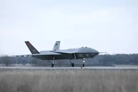 في طيرانها الثاني.. "بيرقدار قزل ألما" التركية تجتاز بنجاح اختبار "تعريف النظام"