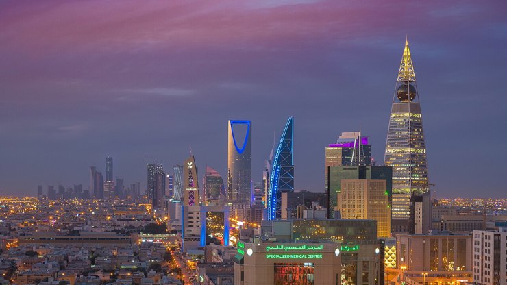 الرياض تواصل اتصالاتها الدبلوماسية مع لندن والمنامة