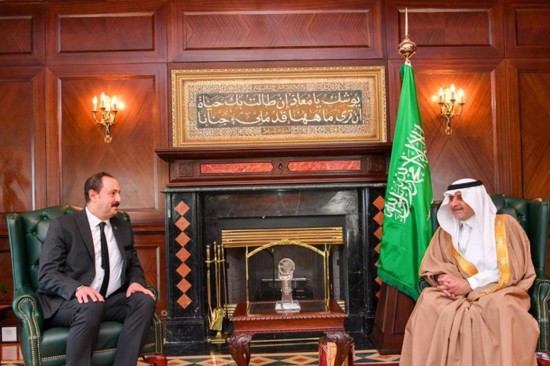 السفير التركي في السعودية يلتقي بأمير منطقة تبوك