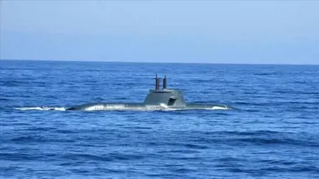 الأولى منذ 40 عامًا: إرسال غواصات نووية أمريكية إلى موانئ كوريا الجنوبية