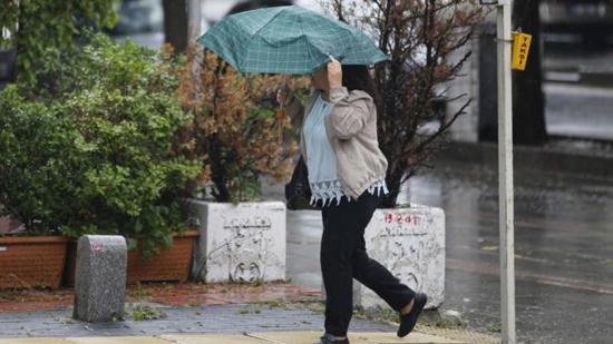 الأرصاد الجوية تحذر من أمطار غزيرة في هذه الولايات التركية