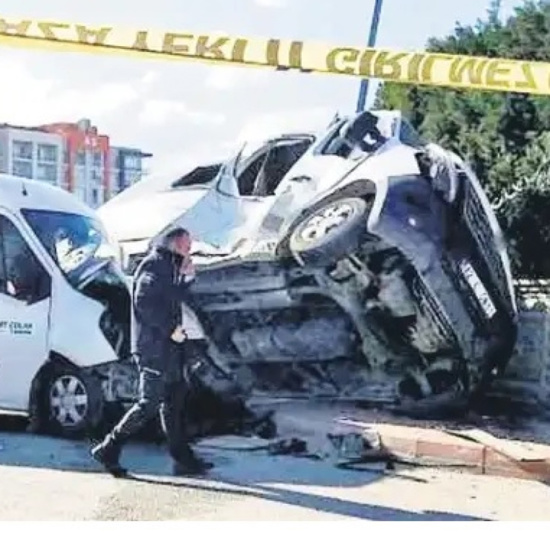 تعويض قياسي لطفلة تركية بعد إصابتها باضطراب القلق إثر حادث حافلة مدرسية