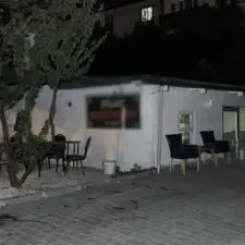 إصابة 3 أشخاص بهجوم مسلح على مقهى في بيوك تشكمجة بإسطنبول