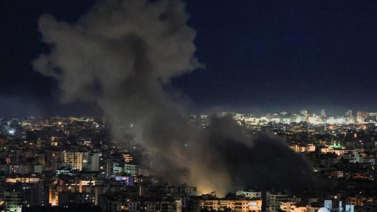رغم وقف النار.. الاحتلال يصعّد جنوب لبنان: غارات متلاحقة وانهيار جزء من جبل القنطرة