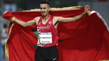 أولمبياد طوكيو.. العداء المغربي البقالي يحرز أول ذهبية لبلاده والرابعة للعرب