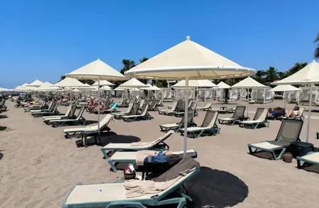 أزمة تهز أنطاليا السياحية.. الفنادق عاجزة عن إيجاد موظفين محليين