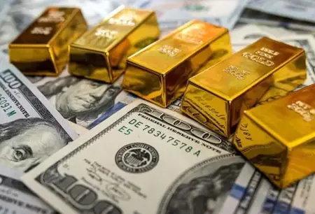 الدولار يضعف والذهب يقوى: الصين تكثّف شراء الذهب وسط تساؤلاتٍ حول خطّتها