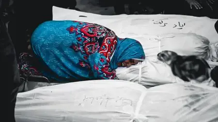 رئيس الوزراء الفلسطيني:" ما يحدث في غزة هو مذبحة جماعية ارتكبت بروح الانتقام"