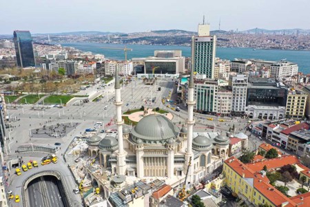 إسطنبول.. افتتاح مسجد تقسيم بمشاركة الرئيس أردوغان