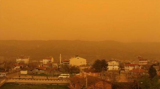 اعتبارًا من الخميس..الأرصاد الجوية  التركية تحذر من قدوم "غبار الصحراء"