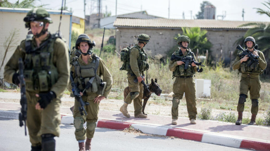 إعتراف خطير.. جندي اسرائيلي خطف طفلة من منزلها بغزة