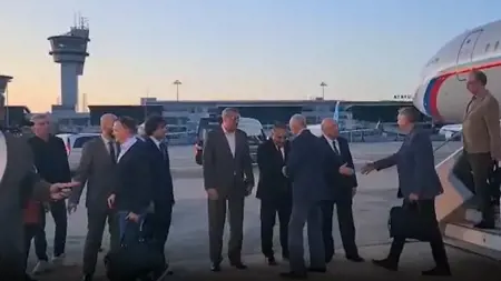 الوفد الروسي يصل إلى اسطنبول