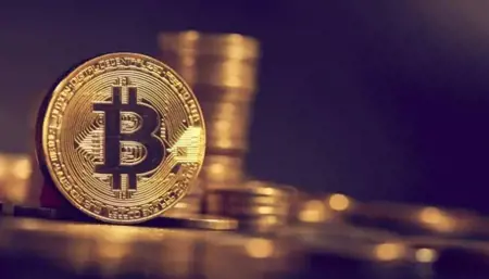 بتكوين ينخفض إلى أدنى مستوى له في شهرين