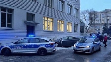 هجوم بزجاجات حارقة على السفارة التركية في بولندا