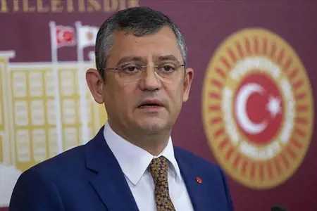 المعارضة التركية تدعو الراغبين في زيادة الحد الأدنى للأجور إلى هذا الفعل في التاسعة مساءًا