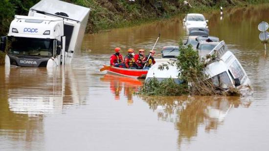 عشرات القتلى ومئات المفقودين.. ألمانيا تشهد أسوأ كارثة فيضانات