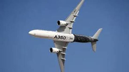 عملاق Airbus يحلق 22 ساعة ويهدد عروش الأقمار الصناعية