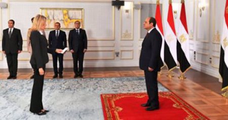 مصر: الوزراء الجدد يؤدون اليمين الدستورية أمام الرئيس السيسى